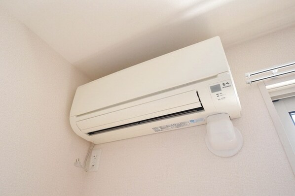 サンロイヤルの物件内観写真